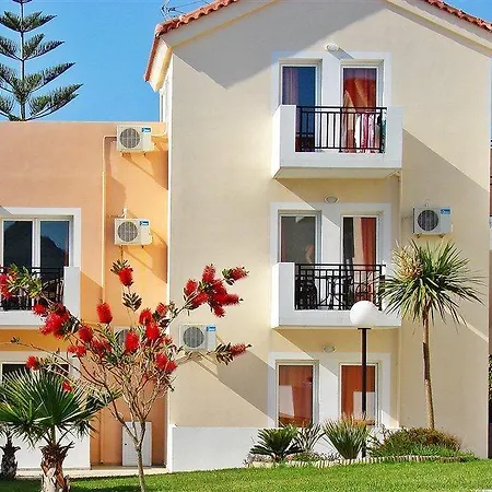 Sunset Apartment *